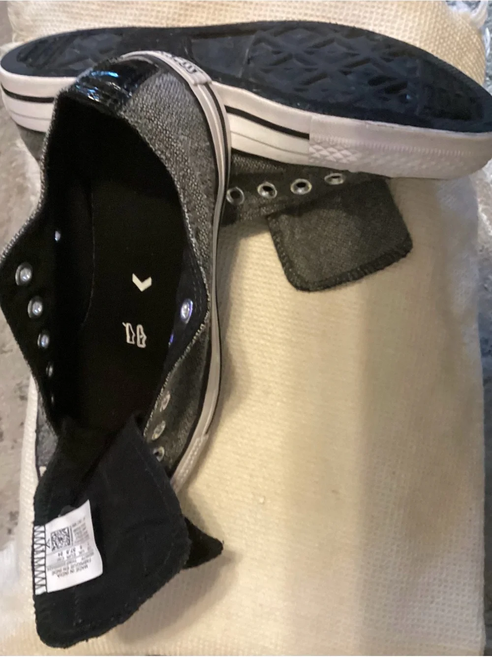SZ 7  Converse Black and white Houndstooth NO STRINGS 2 Tongues